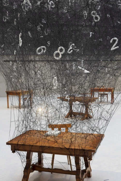 CHIHARU SHIOTA–塩田千春 CHIHARU SHIOTA–塩田千春